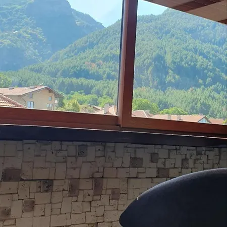 شقة ози 3 Ovchartsi (Kyustendil)