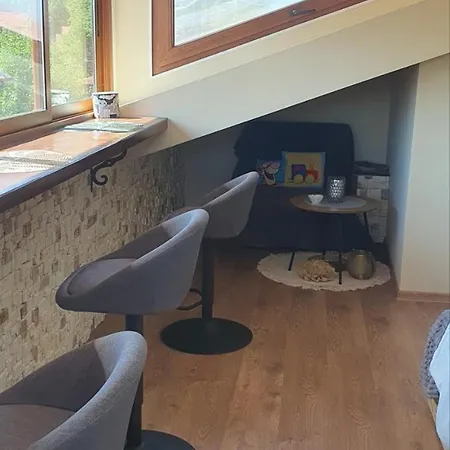 ози 3 Апартамент *